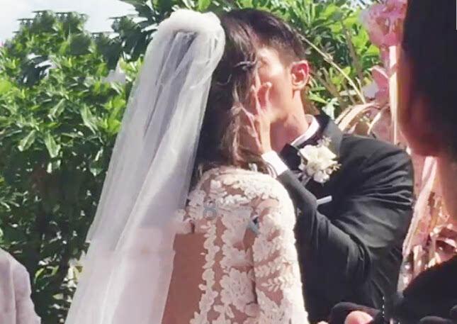 山西长治：“豪华婚车”接亲，新娘感慨：真是太浪漫了！