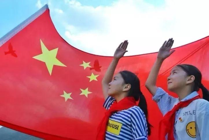 卡儿酷重卡启停锂电:助力卡友安心前行